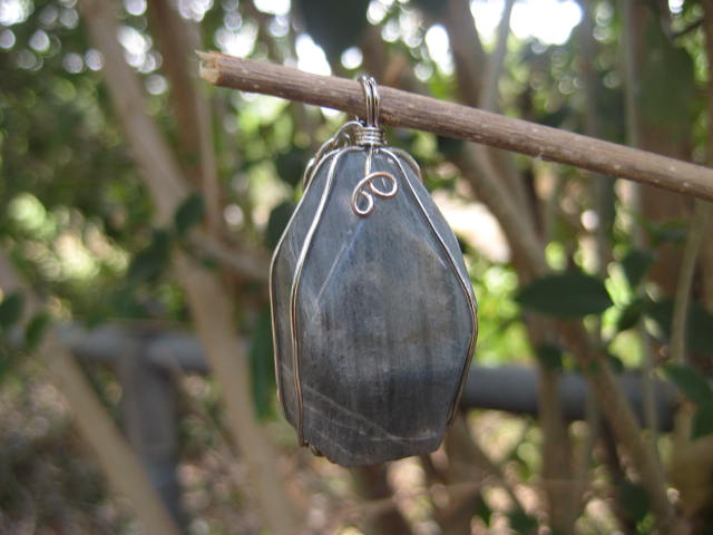 Labradorite Pendant magic, protection 2534